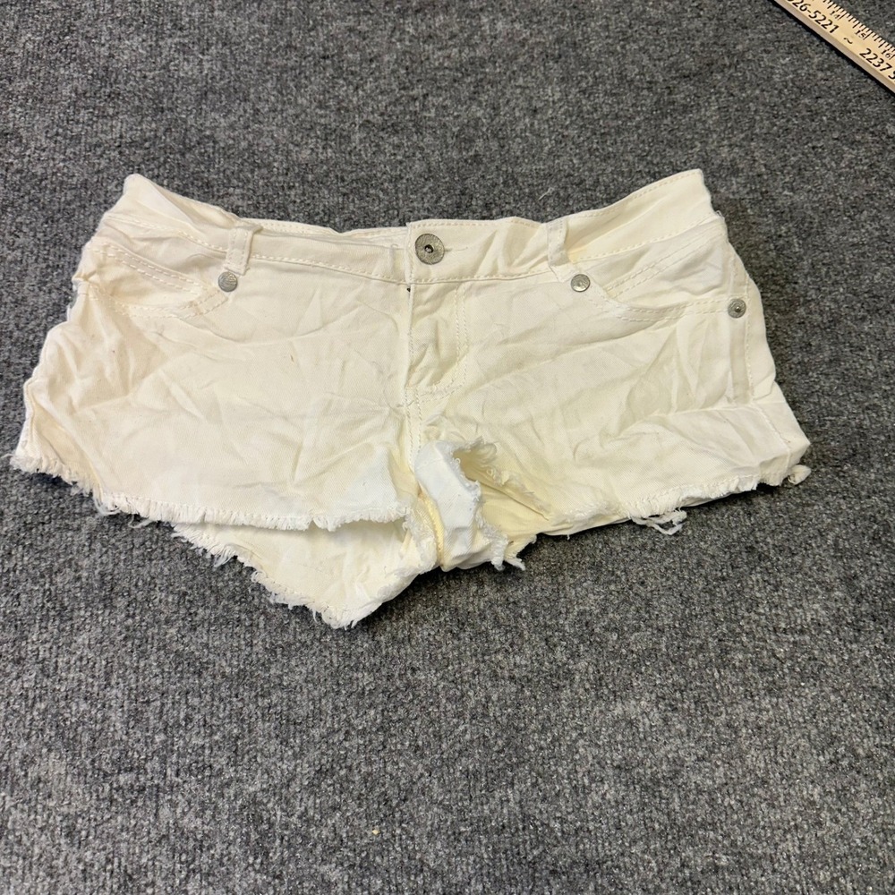 Hydraulic Shorts Womens Size 7 White Denim Cut Off Low Rise Frayed Hem Casual